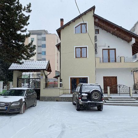Guesthouse Tershana Peshkopi Екстер'єр фото