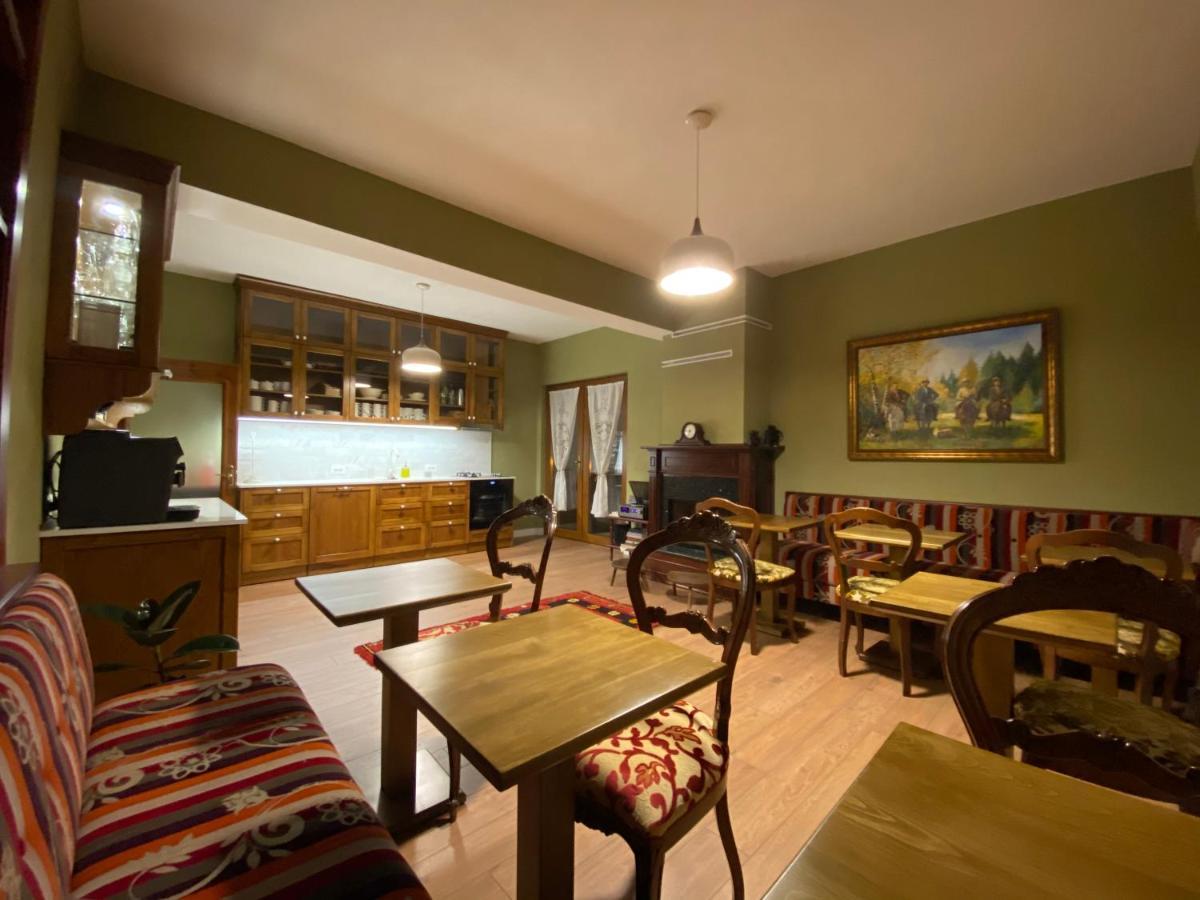 Guesthouse Tershana Peshkopi Екстер'єр фото