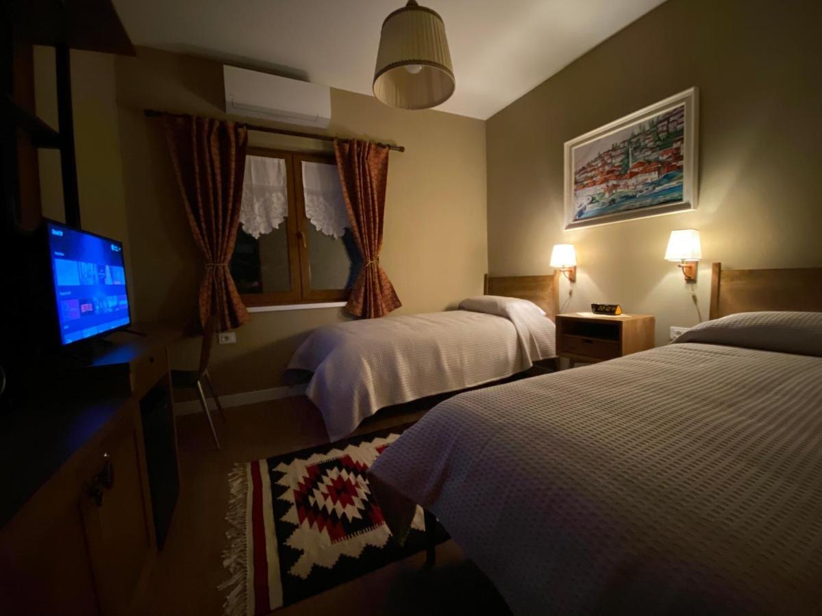Guesthouse Tershana Peshkopi Екстер'єр фото