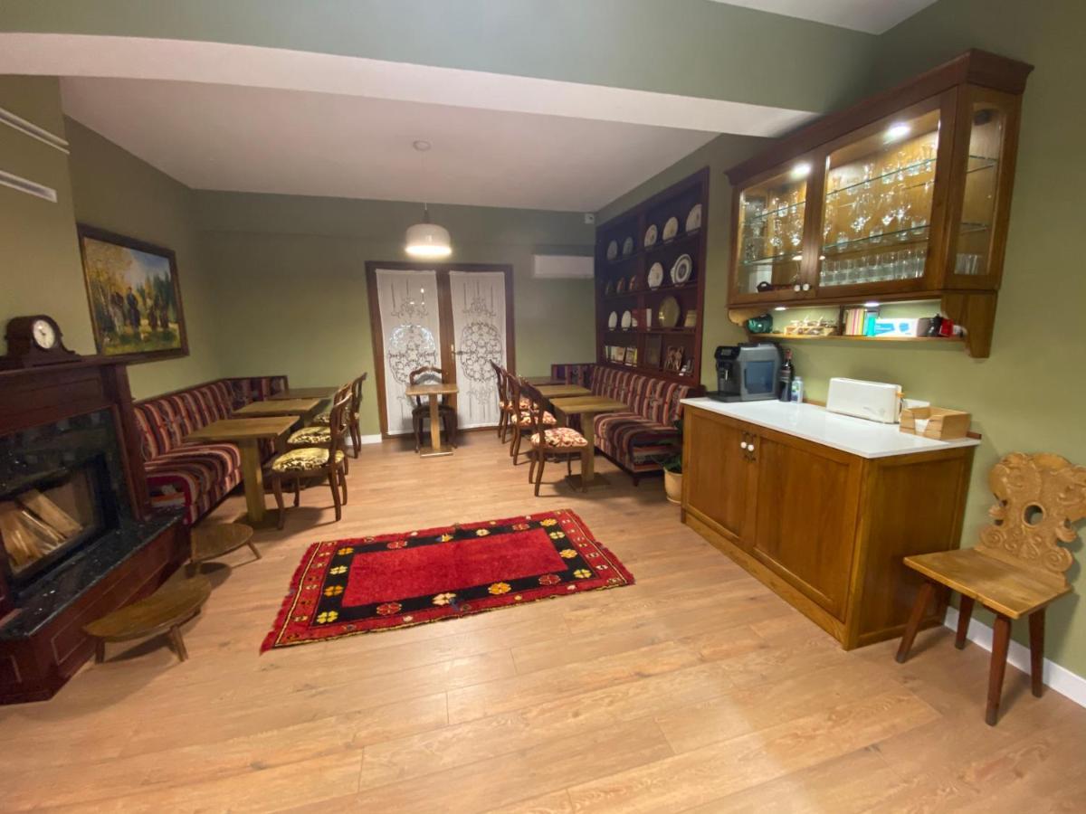 Guesthouse Tershana Peshkopi Екстер'єр фото