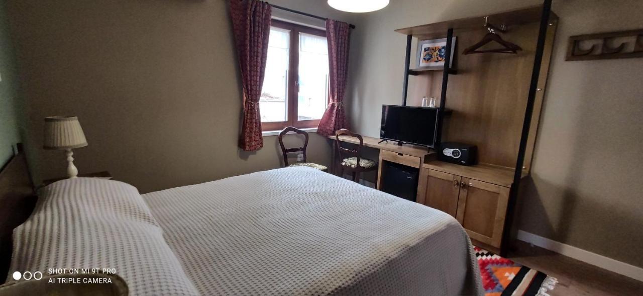 Guesthouse Tershana Peshkopi Екстер'єр фото