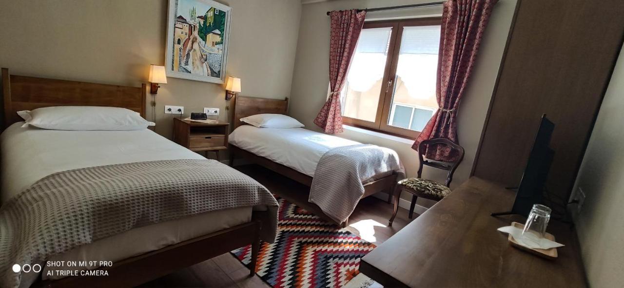 Guesthouse Tershana Peshkopi Екстер'єр фото