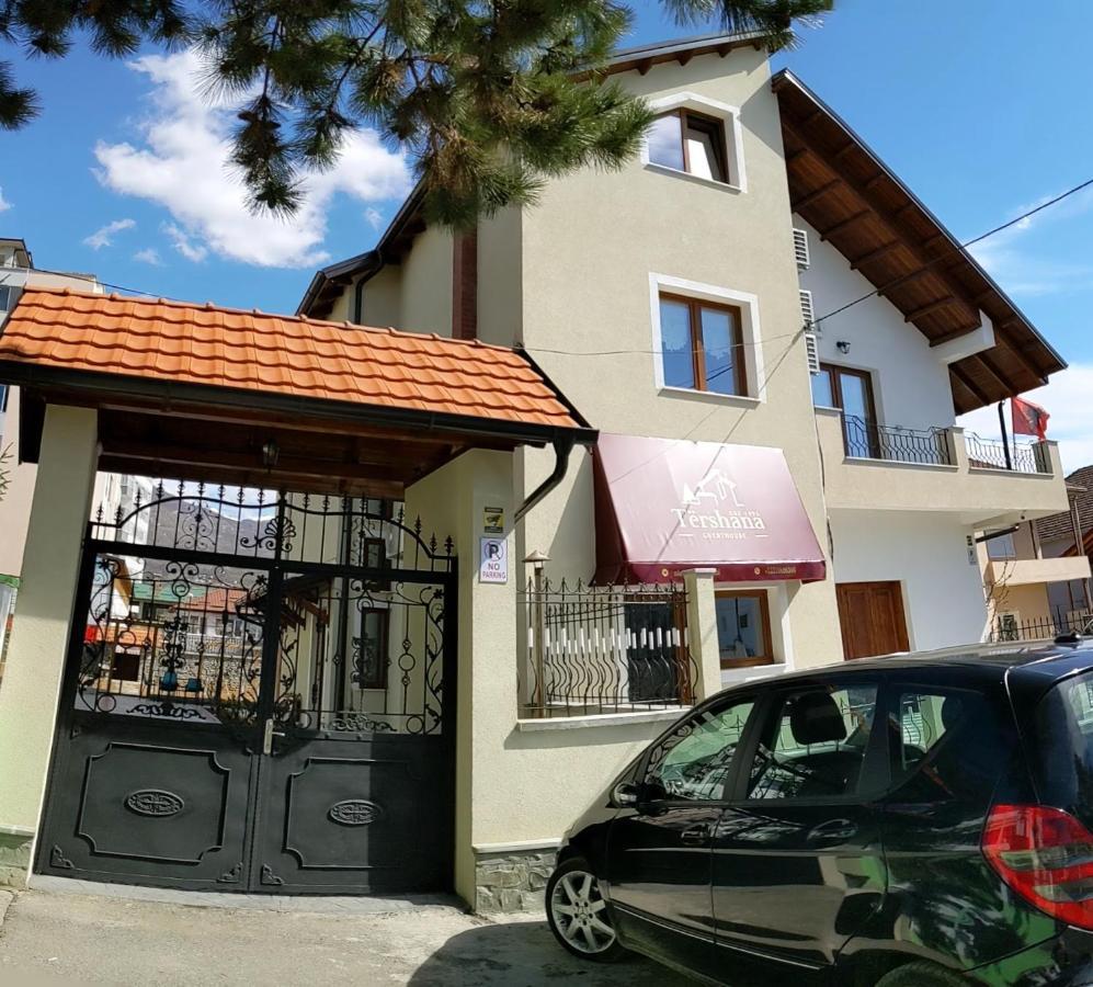 Guesthouse Tershana Peshkopi Екстер'єр фото