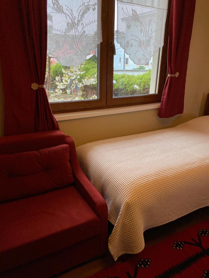 Guesthouse Tershana Peshkopi Екстер'єр фото